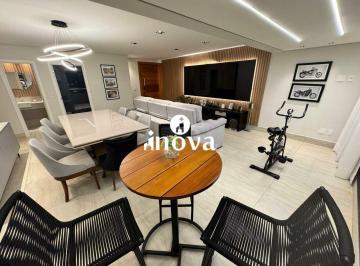Apartamento · 138m² · 3 Quartos · 2 Vagas · Apartamento à venda, bairro Mercês