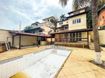 b06619db084474f78156a6c857c5beaec0cbf3a4 · Casa com 7 dormitórios à venda, 580 m² por R$ 1.999.999,00 - Camboinhas - Niterói/RJ