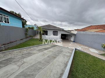1061_i1imyu66_106167811c9a12158.jpg · Charmosa Casa com Amplo Terreno Pronta para Morar