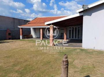 Rural · 1200m² · 2 Quartos · 2 Vagas · Chácara : / Rural / Centro
