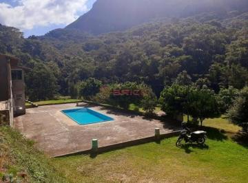 216186.jpg · Casa em estilo sítio com 1.500 m² dentro de condomínio em Três Córregos Teresópolis/RJ.