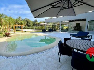 333b16f8c759efbfd2c54ccc4b834f62aaa4e6de · Mansão com finissimo acabamento, 7 dormitórios à venda, 1676 m² por R$ 21.900.000 - Jardim Acapulco 