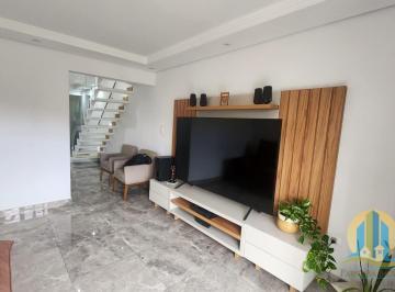 Casa · 200m² · 3 Quartos · 1 Vaga · Casa Padrão á Venda !!