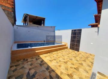 Foto 02 · Casa à venda em Itanhaém-SP, Guacira: 2 quartos, 1 suíte, 2 banheiros, 65,30 m² de área!