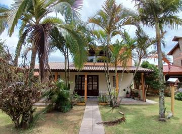 1 · Ótima casa com 3 quartos no bairro Campeche