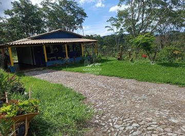 Rural · 1332m² · 3 Quartos · 2 Vagas · Chácara 1.332m² com casa excelente de 03 quartos,sendo 01 suíte e pomar em Marilândia - MG