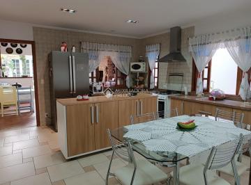 Casa · 241m² · 3 Quartos · 4 Vagas · Charmoso Sobrado 3 dormitórios com suíte - Jordanopolis/SBC