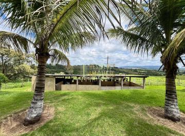 11c95f8916710245506be6a6c8371322a7e6eadd · Sítio/chácara com 3 dormitórios à venda, 80000 m² - Jundiaquara - Araçoiaba da Serra/SP