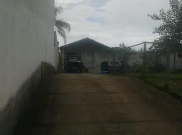 Casa de 2 quartos, Taubaté · Casa à Venda com Conforto e Espaço 