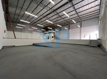 DOCA · Galpão Comercial de Alto Padrão em Divinópolis-MG: 700m², Pé Direito de 10m, Próximo à Rodovia MG 05