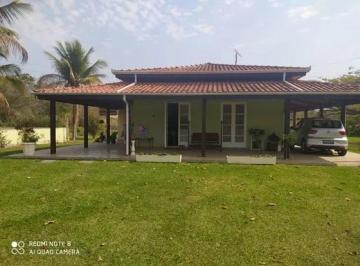 Rural de 6 quartos, Taubaté · "Sítio à Venda com 700m² e 6 Quartos.