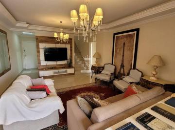 Apartamento · 132m² · 3 Quartos · 2 Vagas · COBERTURA DUPLEX COM 3 DORMITÓRIOS A POUCOS PASSOS DA PRAIA DE BOMBINHAS