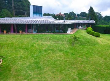 Casa · 400m² · 5 Quartos · 4 Vagas · Casa em Campos do Jordão