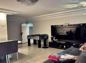 Casa de 3 quartos, São Paulo ·  Sobrado à venda no Bairro do Jardim Mutinga na Rua Belo Jardim
