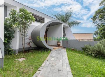 Foto 0 · Sobrado Amplo com Piscina à venda na Zona 05 - Mais de 500m² de Construção, 3 Suítes e Hidromassagem