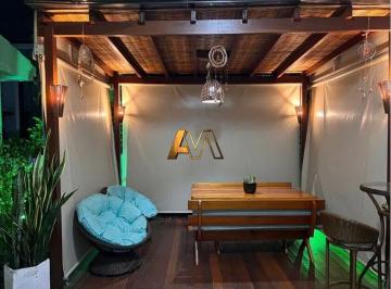 Casa · 325m² · 4 Quartos · 2 Vagas · CASA COM 4 QUARTOS EM BURAQUINHO