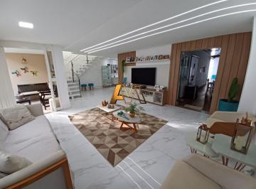 Casa · 230m² · 5 Quartos · 3 Vagas · CASA 5 QUARTOS SENDO 4 SUÍTES EM STELLA MARES