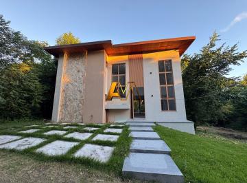 Casa · 261m² · 4 Quartos · 2 Vagas · Casa à venda no bairro Açu da Torre - Mata de São João/BA