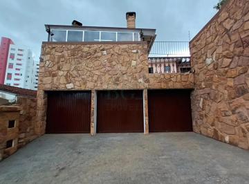 Casa · 429m² · 4 Quartos · 4 Vagas · Casas Padrão em Poços de Caldas