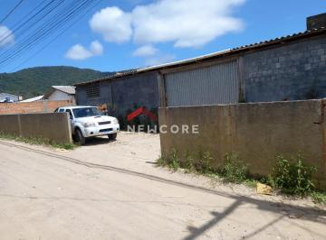 Comercial · 300m² · 2 Vagas · Galpão em  Servidão Aristides Euzébio Coelho - São João do Rio Vermelho - Florianópolis/SC