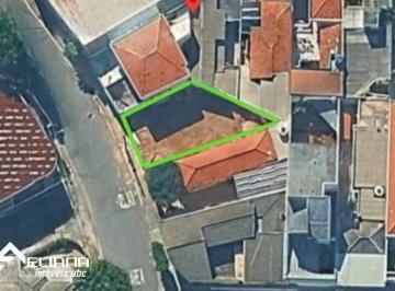 Terreno · 185m² · Terreno à venda no Bairro Cerâmica - 10 metros de frente