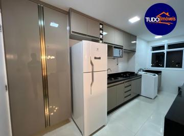 Foto 10 · TUDO IMÓVEIS - AP 2 qtos, reformadíssimo, porcelanato, painel, armários na cozinha, banheiros, quart