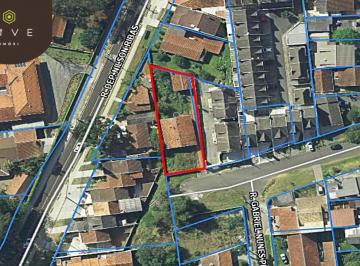 Terreno · 713m² · Terreno à venda com 713,25m² e zoneamento ZR3-T no bairro Campina do Siqueira, Curitiba/PR!