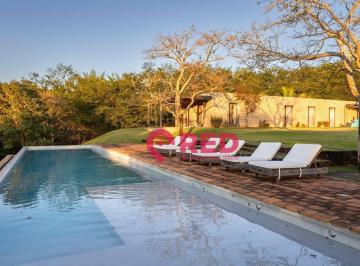 9946cb7fd41fcc3a76f970b80d8000c6c0454a90 · Casa com 6 quartos à venda, 1000 m² por R$ 42.500.000 - Condomínio Fazenda Boa Vista - Porto Feliz/S