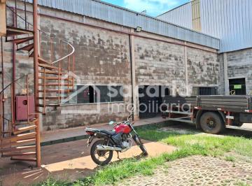 Comercial · 300m² · 10 Vagas · Pavilhão/Galpão para alugar no bairro Distrito Industrial - Cuiabá/MT