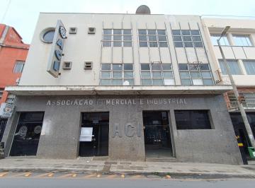 Comercial , Montes Claros · Prédio/Edifício para Alugar com 673m²