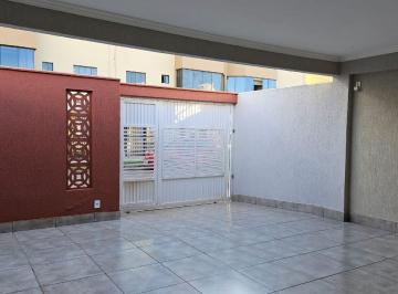 Casa en Venda de 2 quartos Residencial Santos Dummont · Casa térrea, QRC, melhor localização.