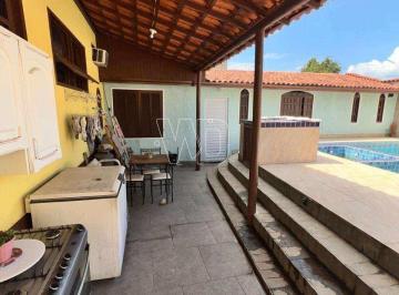 Casa · 360m² · 3 Quartos · 2 Vagas · Casa com piscina e loja pronta no Centro de Itaboraí