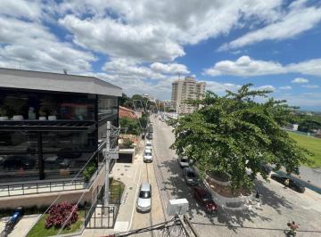 Comercial · Prédio comercial à venda em Itaboraí, Centro