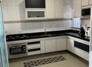 Casa de 3 quartos, Santo André · Sobrado á venda 259 m² 3 dormitórios em Parque Erasmo Assunção, Santo André - SP