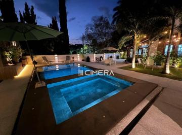 65ca2110f302bfeb7960998df2ad866c18768342 · Casa à venda no Alphaville localizada na cidade de Santana de Parnaíba/SP