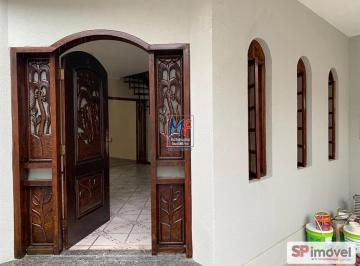 Casa · 320m² · 3 Quartos · Excelente casa na Penha de França, com 320 m² a.u., 3 dormitórios, salas de estar e jantar, cozinha,