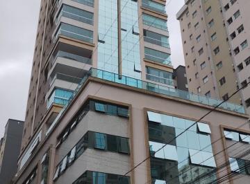 Apartamento de 3 quartos, Itapema · Apartamento em Itapema, Meia Praia.