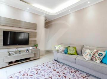 Casa · 320m² · 3 Quartos · 3 Vagas · Sobrado de 320 mts², 3 dormitórios (01 suíte), 3 vagas, à Venda