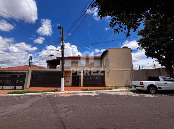 Casa · 352m² · 5 Quartos · 3 Vagas · Sobrado no Bairro Jardim São Bento