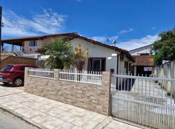 Casa · 160m² · 4 Quartos · 5 Vagas · Casa  PALHOÇA - SC