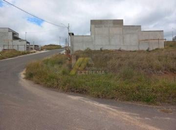 Terreno · 233m² · Lote de esquina