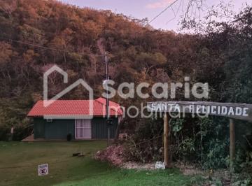 Rural · 3m² · 3 Quartos · 1 Vaga · Chácara à venda no bairro FLORADA - Chapada dos Guimarães/MT