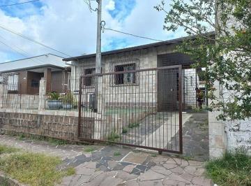 191378_i5r561u3XR31AQV4X1_191378678524606ba8b.jpg · Casa de três quartos à venda na Cavalhada