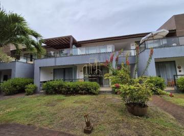 Foto 01 · Village Imbassaí quarto e sala com varanda a 600metros da praia a venda