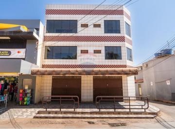 Comercial · 429m² · 10 Quartos · Prédio com 10 Apartamentos e 2 Lojas em São Sebastião Brasília DF
