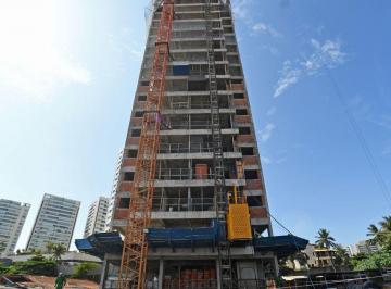 Apartamento , Salvador · 2/ 4 com suíte frente ao Mar na nova orla de Salvador