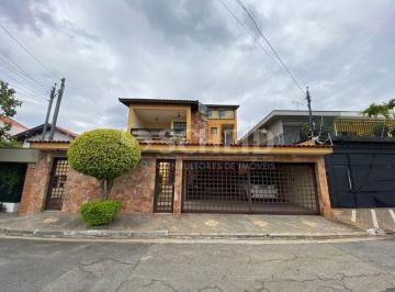 Casa · 300m² · 3 Quartos · 3 Vagas · Sobrado de Rua à Venda em Interlagos 300m² de Conforto e Espaço!
