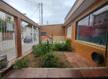 Casa · 200m² · 4 Quartos · 6 Vagas · Casa em  Rua dos Lírios - Piraporinha - Diadema/SP