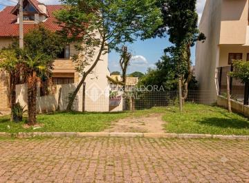 Terreno · 320m² · Natureza, tranquilidade e a possibilidade de vista para o Rio Guaíba esperam por você