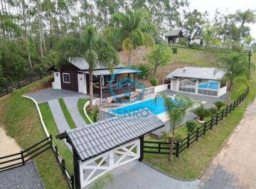 Rural · 5000m² · 2 Quartos · Chácara em Meio a Natureza com Piscina e Terreno de 5.000m² à venda em Nova Trento/SC